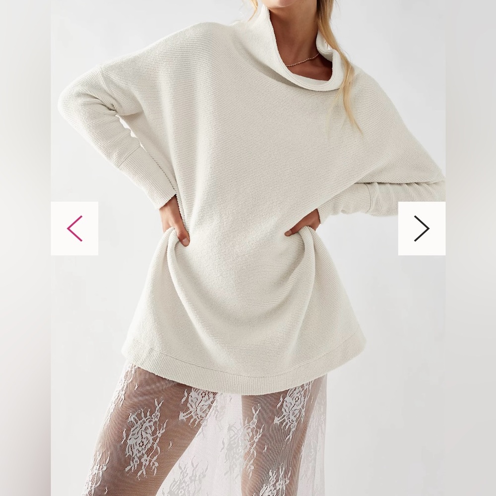 Free People Ottoman Tunic ~ Small